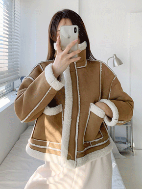 큐트한 로제 양털 뽀글이 스웨이드 숏 무스탕 자켓 겨울 아우터
